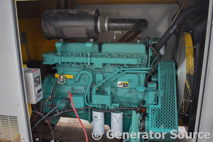 200 kW Elliott Magnatek Diesel TWO74OGE Used Generator